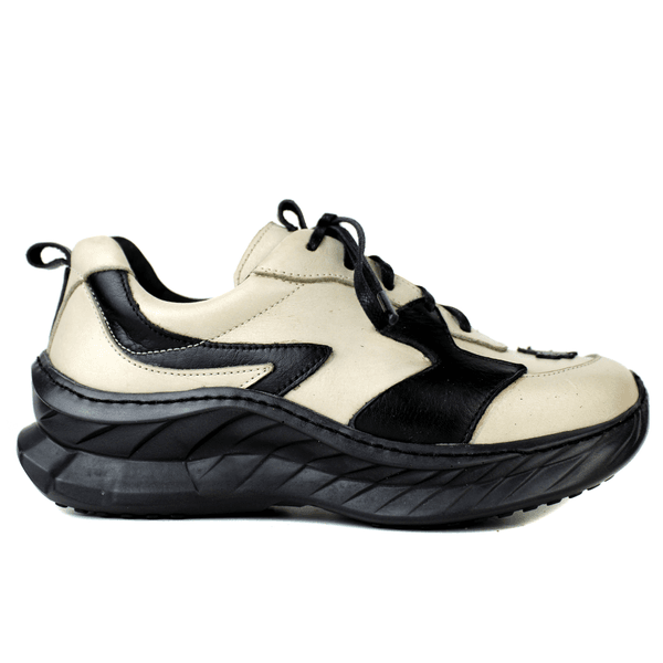 Tênis Feminino em Couro Legítimo com Palmilha em Gel - Off /Preto - Sola Preta (CAF005) 