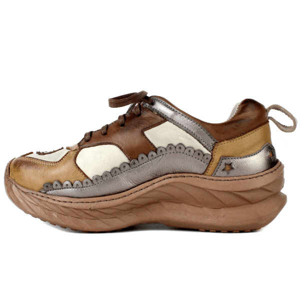 Tênis Feminino em Couro Legítimo com Palmilha em Gel - Off /Caramelo /Castanho /Onix - Sola Castanho (CAF007) 