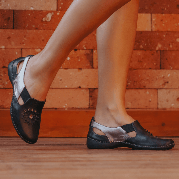 Sapatilha Feminina em Couro Legítimo e Palmilha Gel - Preto - Metalizado Onix (AL025)