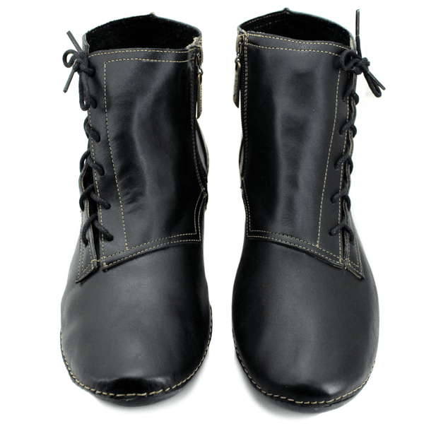 Bota Ortopédica Feminina em Couro Legítimo com Palmilha Gel - Preto - Sola Preta - 38 - 40 (AL035) OUTLET