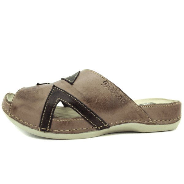 Sandália Bem-Estar Ortopédica em Couro Legítimo - Fendi - Café - Sola Off - 33 (BE024)