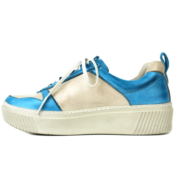 Tênis Feminino em Couro Legítimo com Palmilha em Gel - Off/ Turquesa - Sola Off (LEV001) 