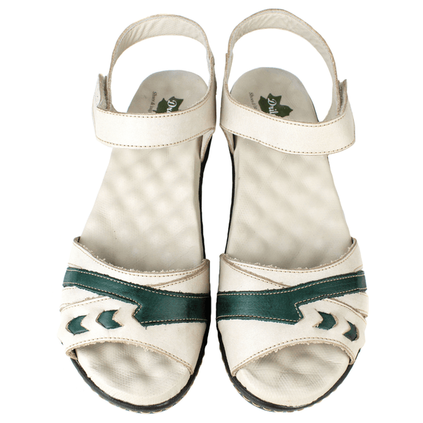 Sandália Feminina Anatômica em Couro Legítimo e Palmilha Gel - Off White /Verde - Sola Café (MA001)