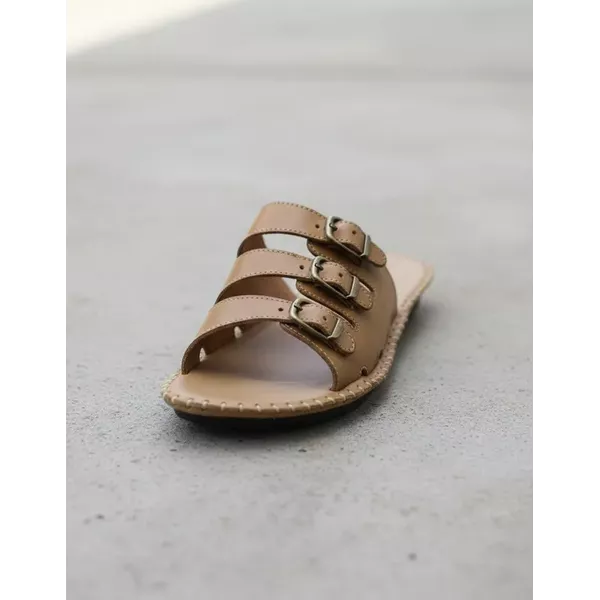 Sandália Birken em Couro Whisky