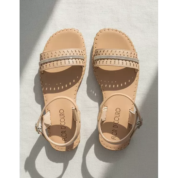 Sandália Rasteira em Couro Nude 