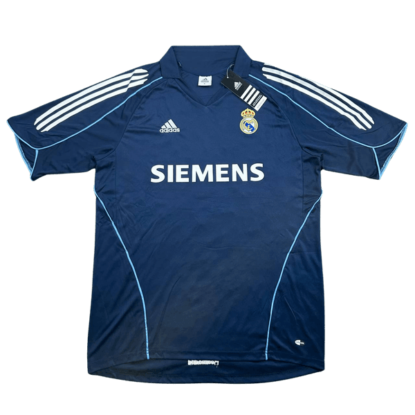 Camisa Retrô Real Madrid Away II R. CARLOS 3 - 2005-06