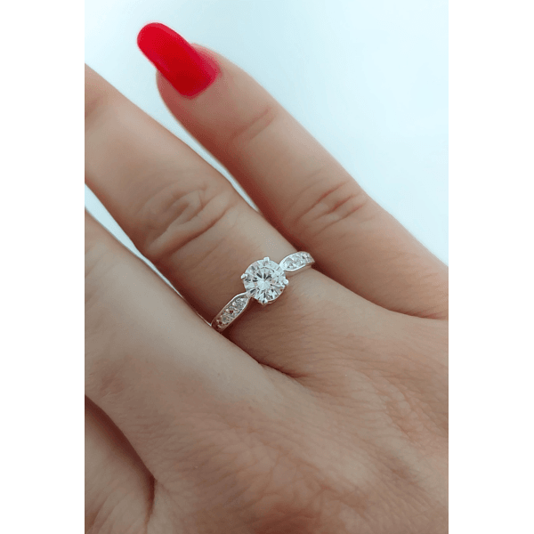 Anel Feminino Solitário Pedras Zircônias Prata De Lei 925