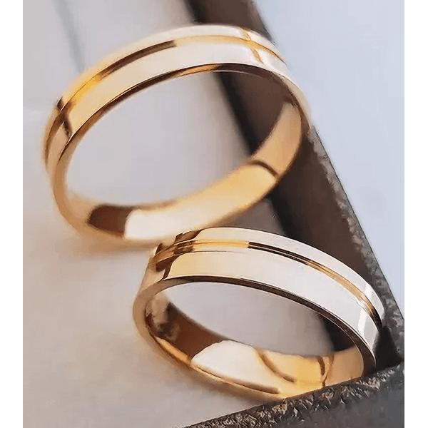 Par de Alianças Dionísio 18K