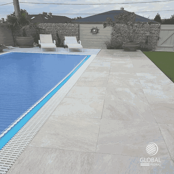  Pedra São Tomé Tipo Exportação Mesclada - 37 X 37cm