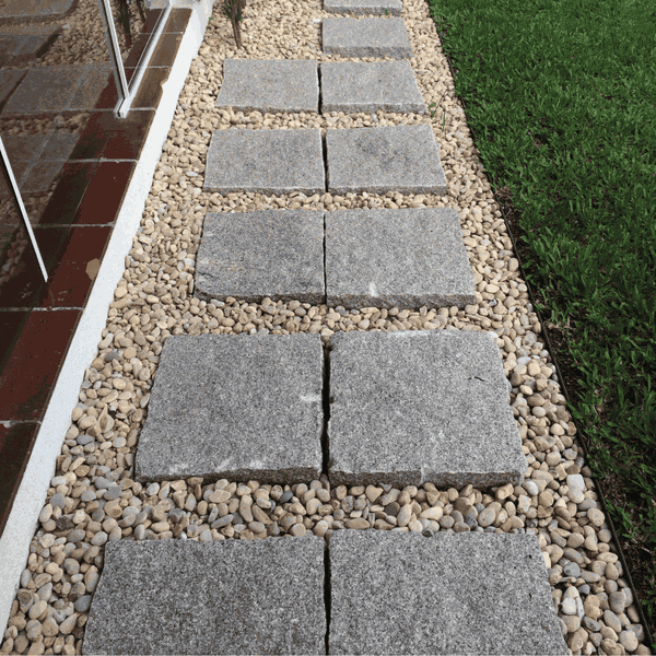 Pedra Miracema Cinza Irregular 47 x 47cm