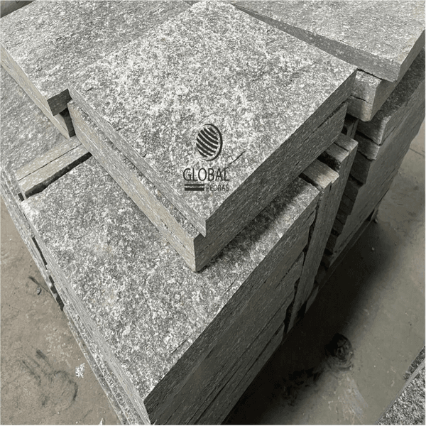 Pedra Miracema Serrada 47 x 47cm