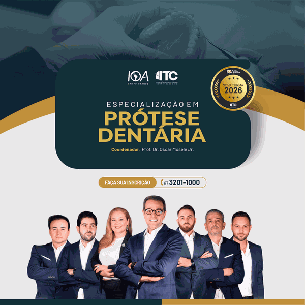 Especialização em Prótese Dentária.