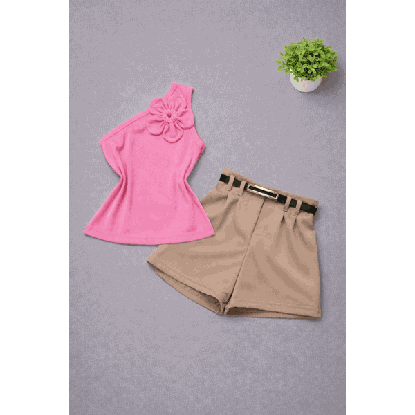 Conjunto Blusa Flor Rosa + Short Bege Bela 