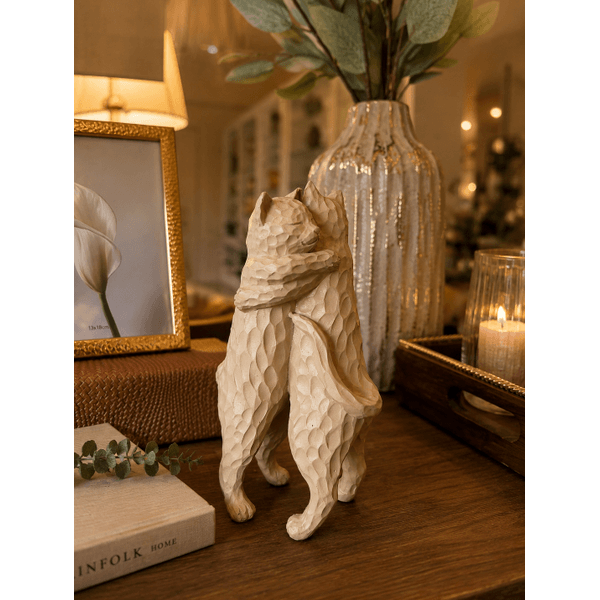Escultura Decorativa Em Resina Gatos Abraço Bege 19cm