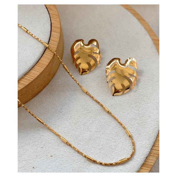 Conjunto chocker e folha 