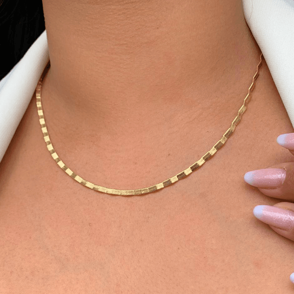 Chocker Fita Trabalhada