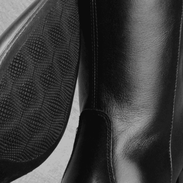 Bota Feminina Em Couro Legítimo Cano Longo Salto Bloco