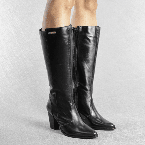 Bota Feminina Em Couro Legítimo Cano Longo Salto Bloco