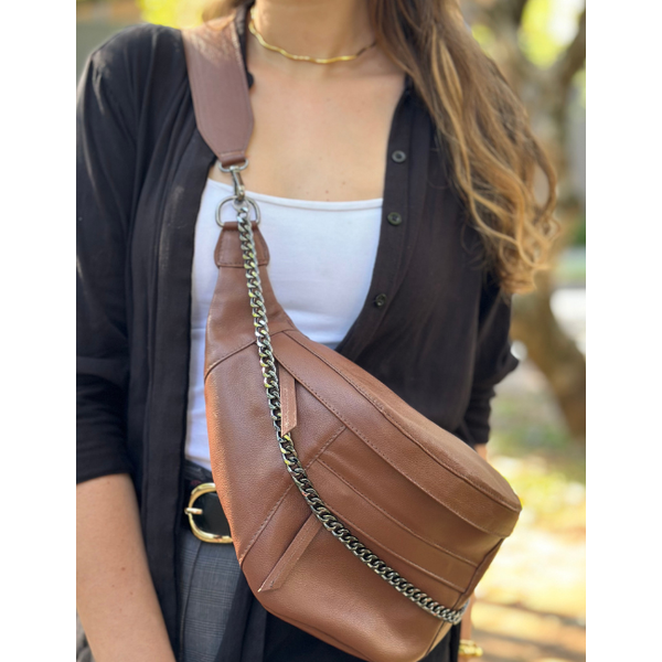 Pochete de Couro Alice Marrom