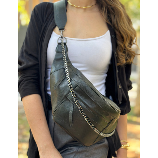 Pochete de Couro Alice Preto