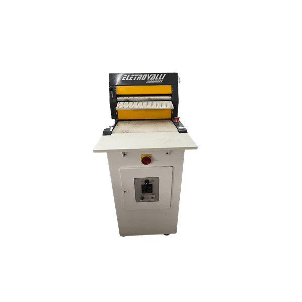 RE-150 Máquina de Dublar e Entretelar Marca Eletrovalli Usada