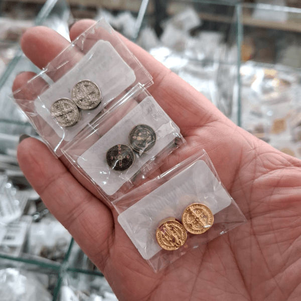 PAR PASSADOR REDONDO PULSEIRA SÃO BENTO M70049 .