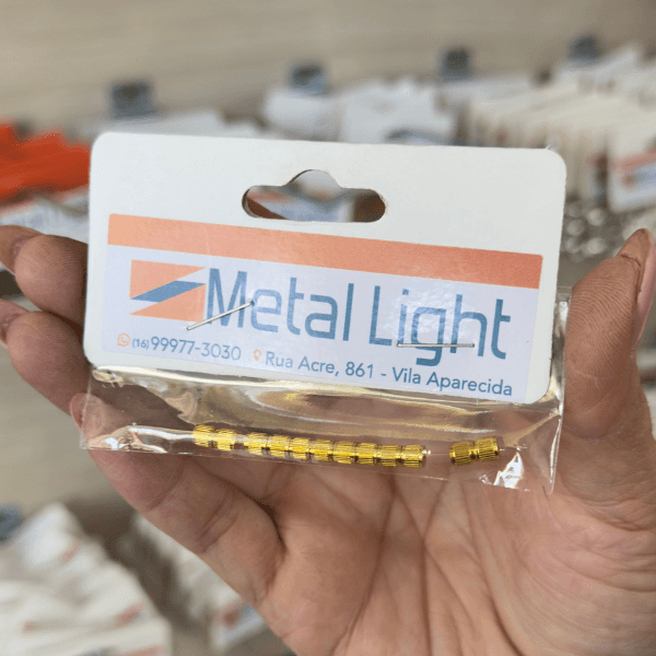 FECHO ROSCA METAL 5UN 601 .