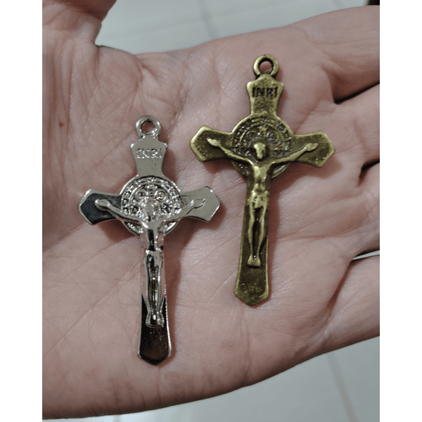CRUCIFIXO SÃO BENTO LISO ML7818 .