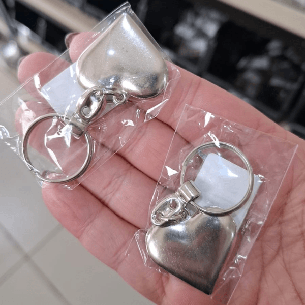 CHAVEIRO RELICARIO CORACAO 759 .