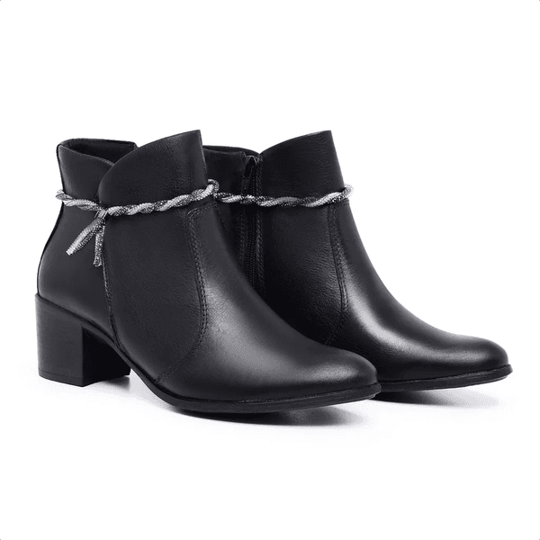 Bota Juliana Feminina Cano curto Preta