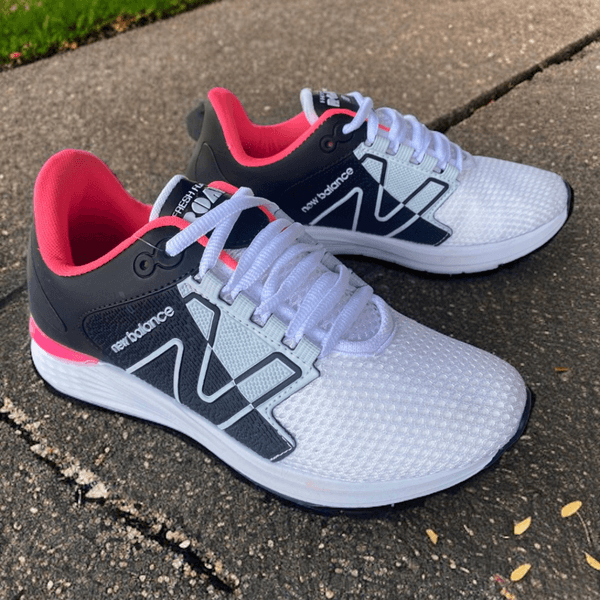 New Balance Fresh Foam Roav Branco e Cinza NTP Shoes