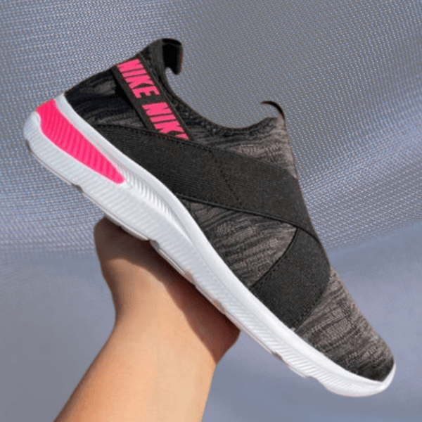 Nike slip on walking shoes 2025