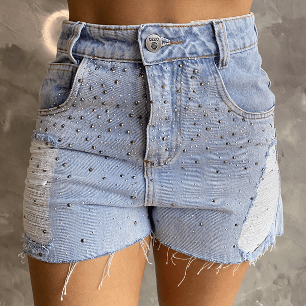 https://img.irroba.com.br/fit-in/600x600/filters:fill(transparent):quality(80)/obafaeuu/catalog/shorts/short-jeans-strass-28901/img-4516.png