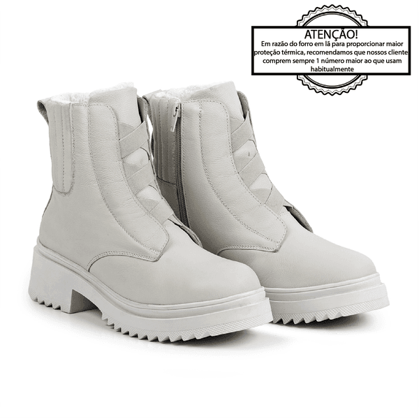 Bota de Inverno em Couro Forrada com L e Imperme vel a Neve