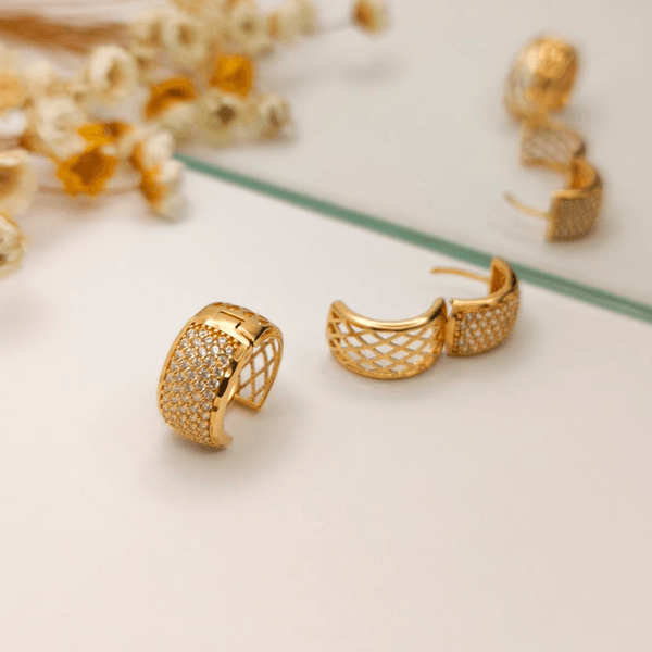 Brinco Argola em Ouro 18K com Zircônias