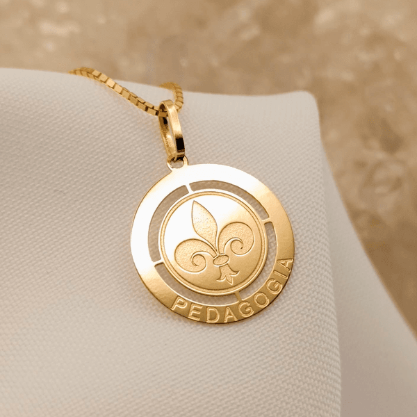 Pingente em Ouro 18K - Formatura | Pedagogia 16mm