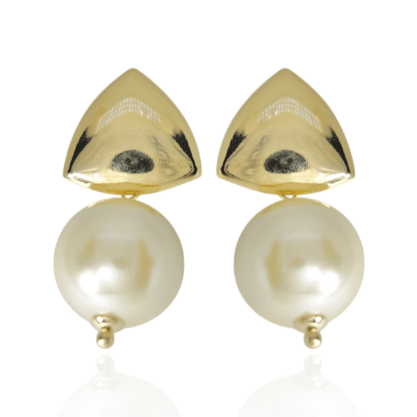 Brinco Base Triangular e Pérola 16mm Banho de Ouro 18K