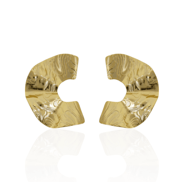 Brinco Meia Lua Ondulada Banho de Ouro 18K