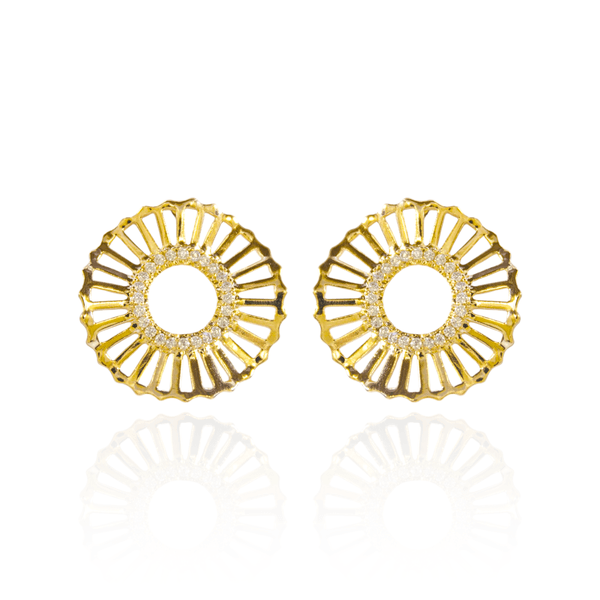 Brinco Redondo com Vazados e Zircônias Banho de Ouro 18K