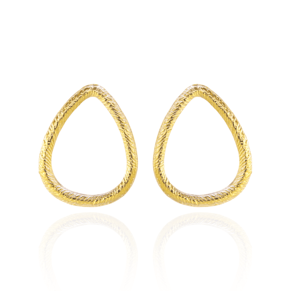 Brinco Gota Grande Texturizada Vazada Banho de Ouro 18K