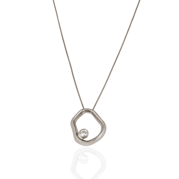 Colar Corrente Veneziana Com Pingente Orgânico e Ponto De Luz Semijoia Banho De Ródio