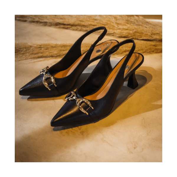Scarpin Samanta Preto em Couro