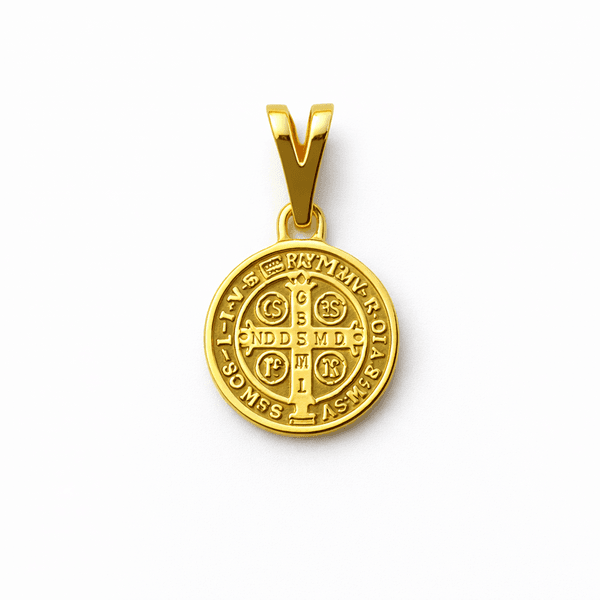 Pingente Medalha São Bento Banhado a Ouro 18K