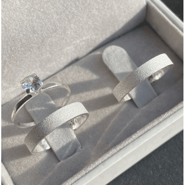 Par De Alianças Em Prata 950 + Anel Solitário 