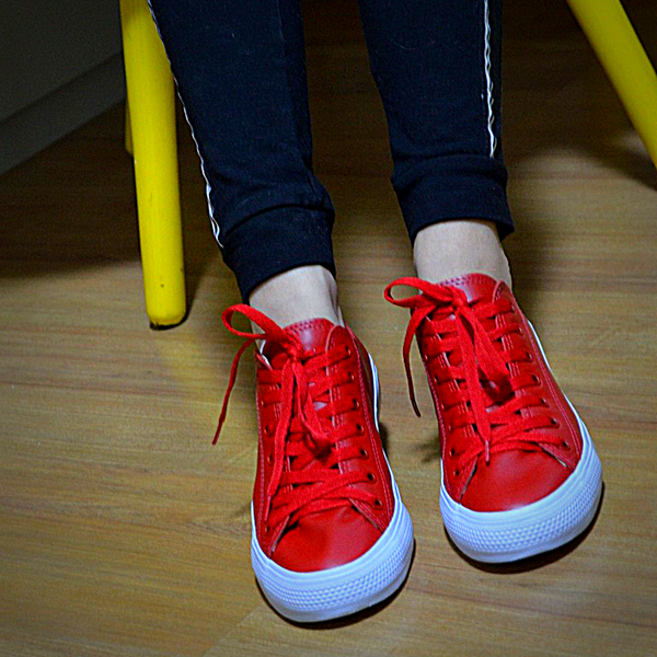 Tênis Feminino em Couro Legítimo Elisabeth - Vermelho