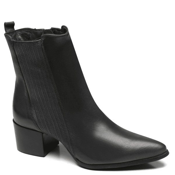BOTA ESSENZA EM COURO PRETO