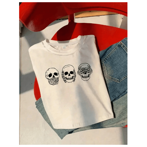 Camiseta Feminina Cropped Estampa Caveira Manga Curta Moderna 100% Algodão Malha Premium - BRANCO - QUEIMA DE ESTOQUE