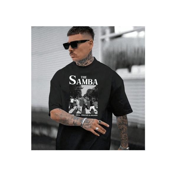 Camiseta Básica Zoeira Graphic Tee The Samba Faixa - PRETO - Queima De Estoque