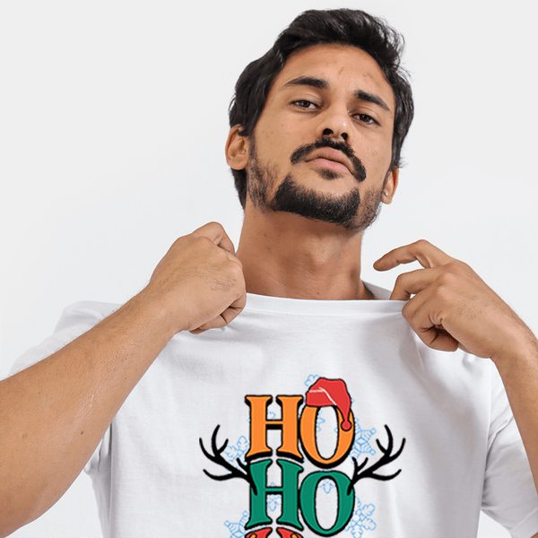 Camiseta Natal 2025 Personalizada Exclusiva Hohoho Moderna Divertida Final de Ano Look Use Clan