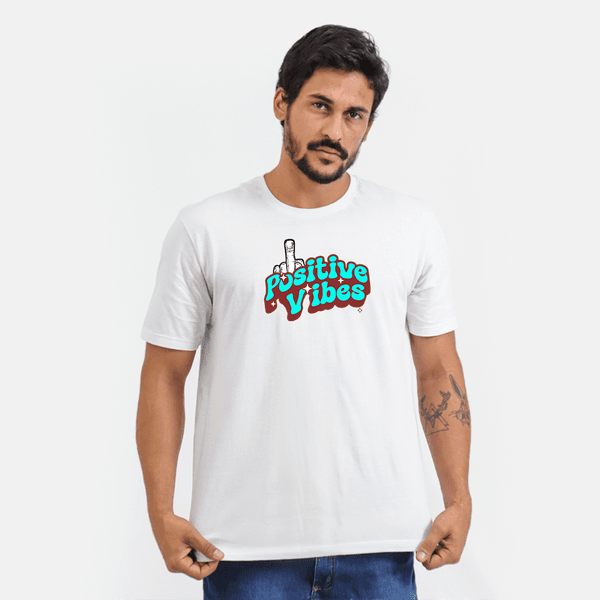 Camiseta Positive Fucking Vibes Dedo do Meio Sarcástica Use Clan
